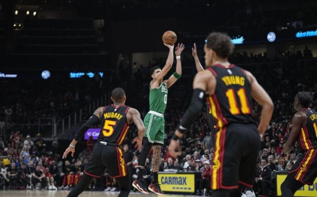 浙江队力克福建队，塔图姆带队取胜