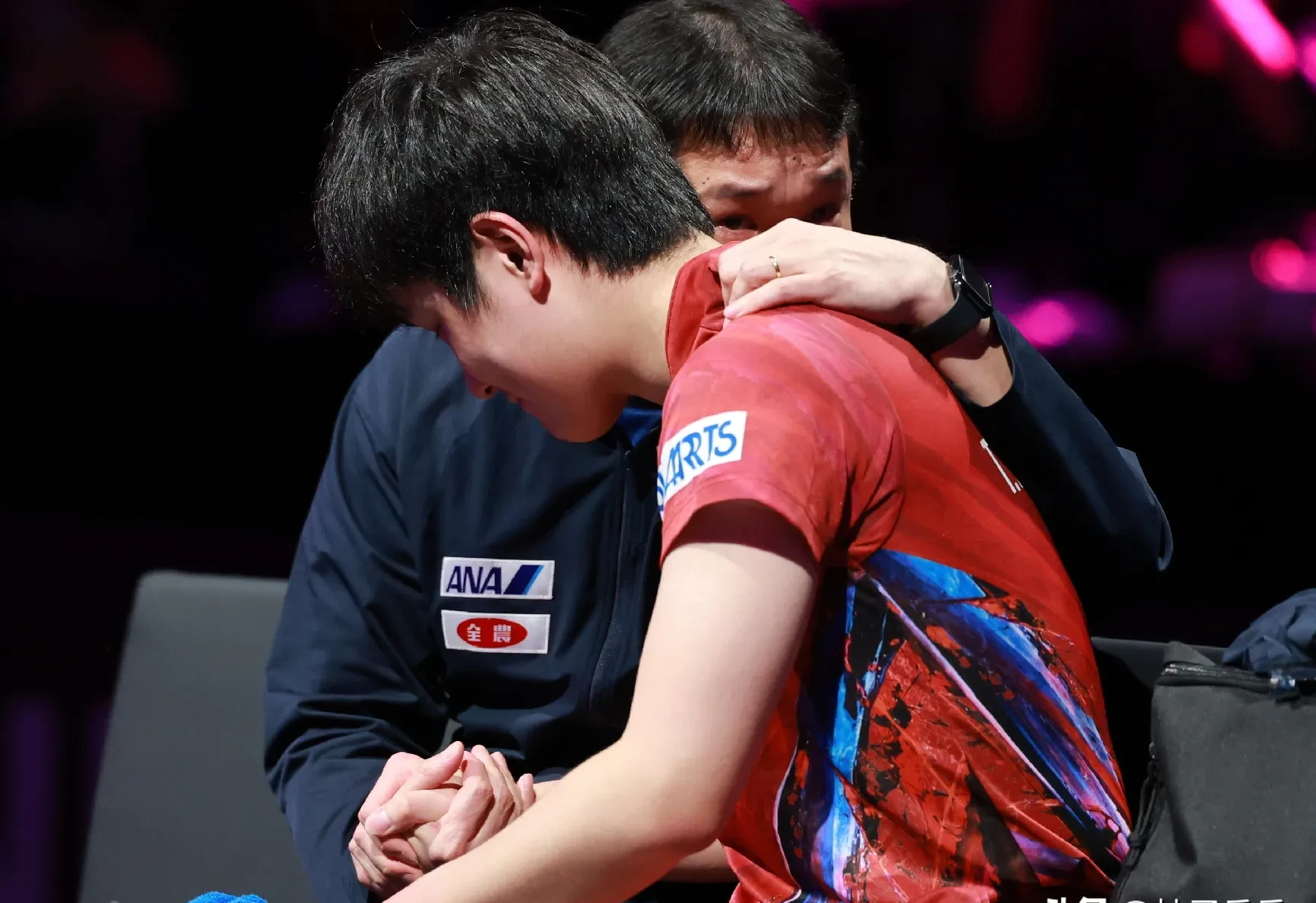 英格兰队绝杀中国队,张本智和带队取胜 英格兰队绝杀中国队,张本智和带队取胜