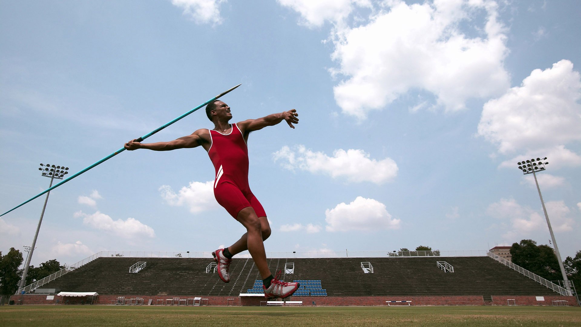 热浪席卷，冰封骑士！克莱于无声处听惊雷